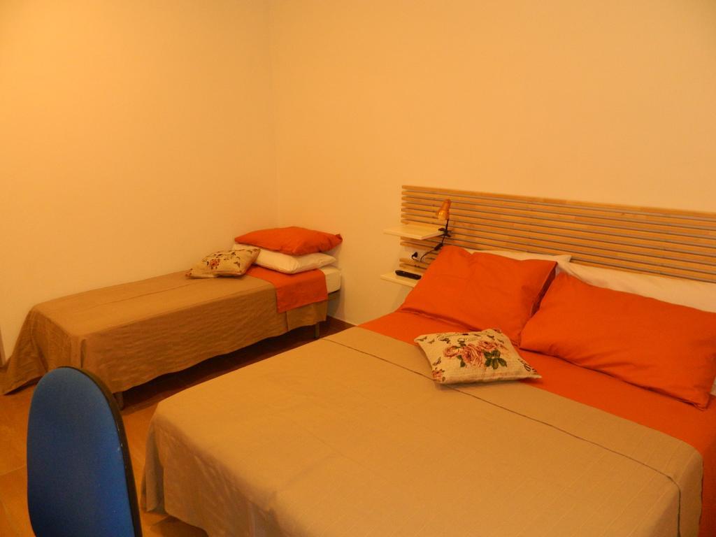 Bed & Breakfast Travellers Nápoly Szoba fotó